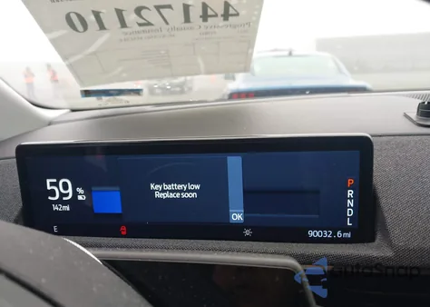 2021 Ford Mustang Mach-E Premium z USA, uszkodzony, nr VIN 3FMTK3SU4MMA03653